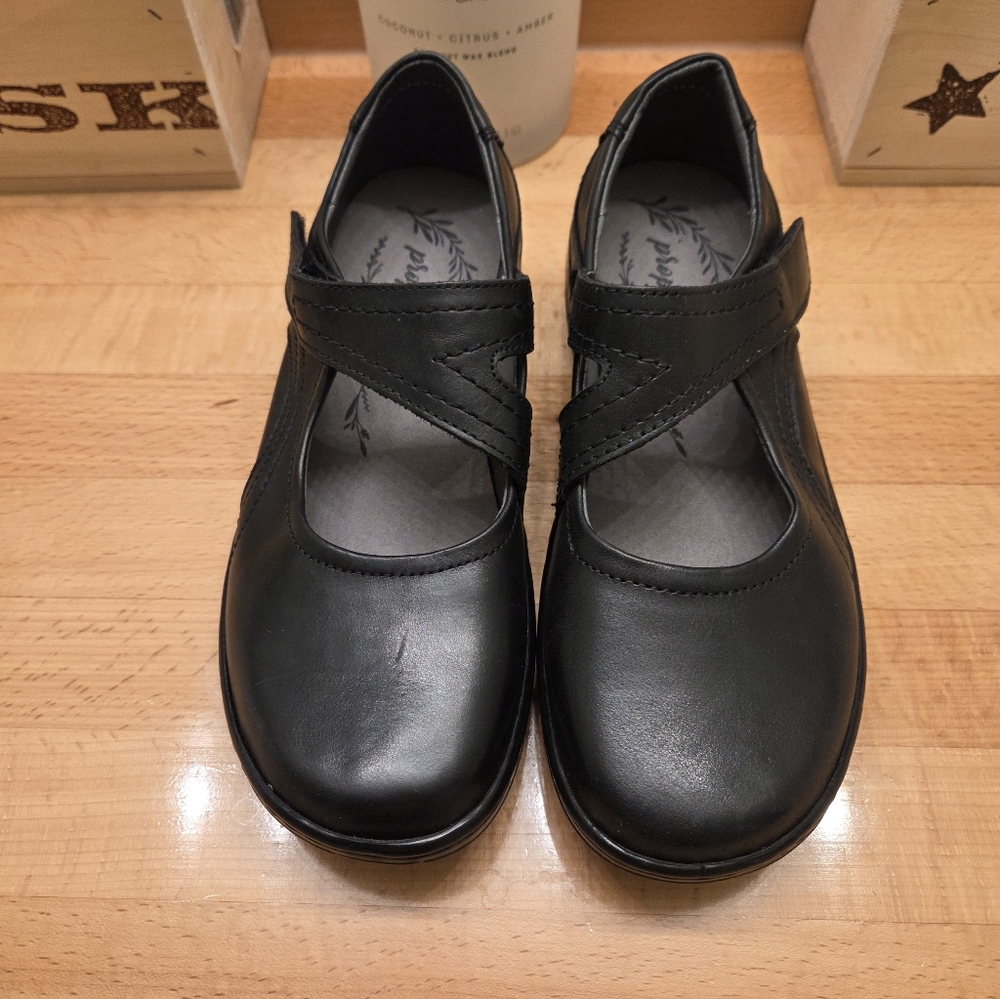 Propét Golda Women's Mary Jane Flats Black Leather Size 7.5 NEW - Picture 2 of 9